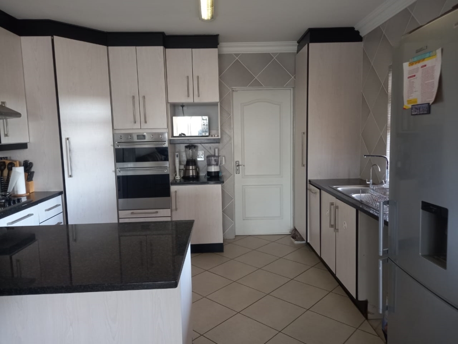 3 Bedroom Property for Sale in Kidds Beach Eastern Cape